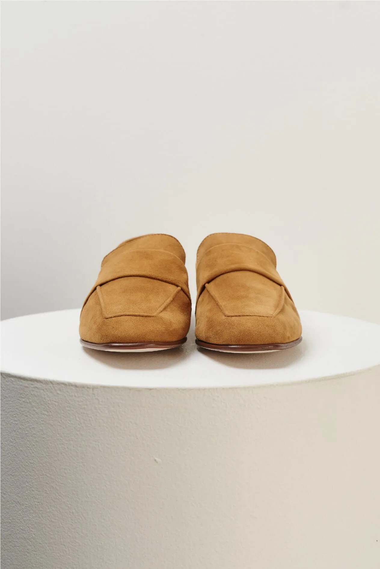 Art. 06 Loafer in Suede Cuoio