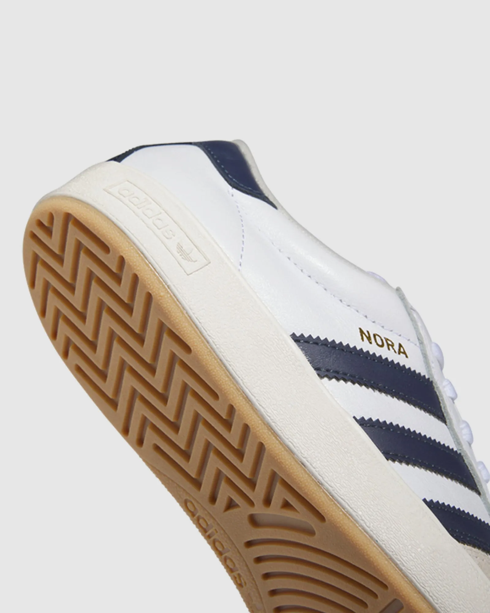 Mens Nora Sneakers