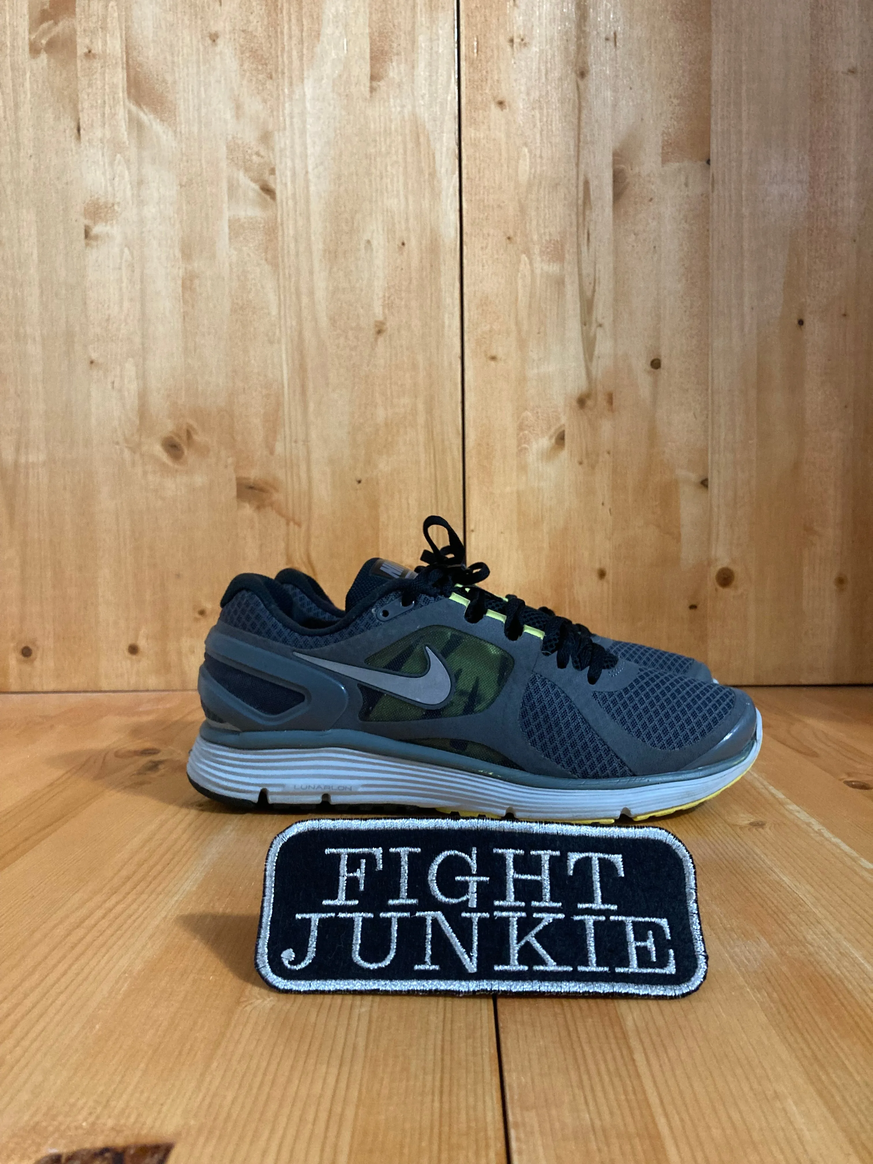 NIKE LUNARECLIPSE   2 Mens Size 8 Running Training Shoes Sneakers Gray 487983-001